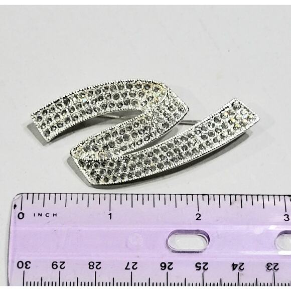 NWOT Estate Signed Napier Ribbon "Z" Rhinestone Brooch Bright Shiny - Picture 7 of 9